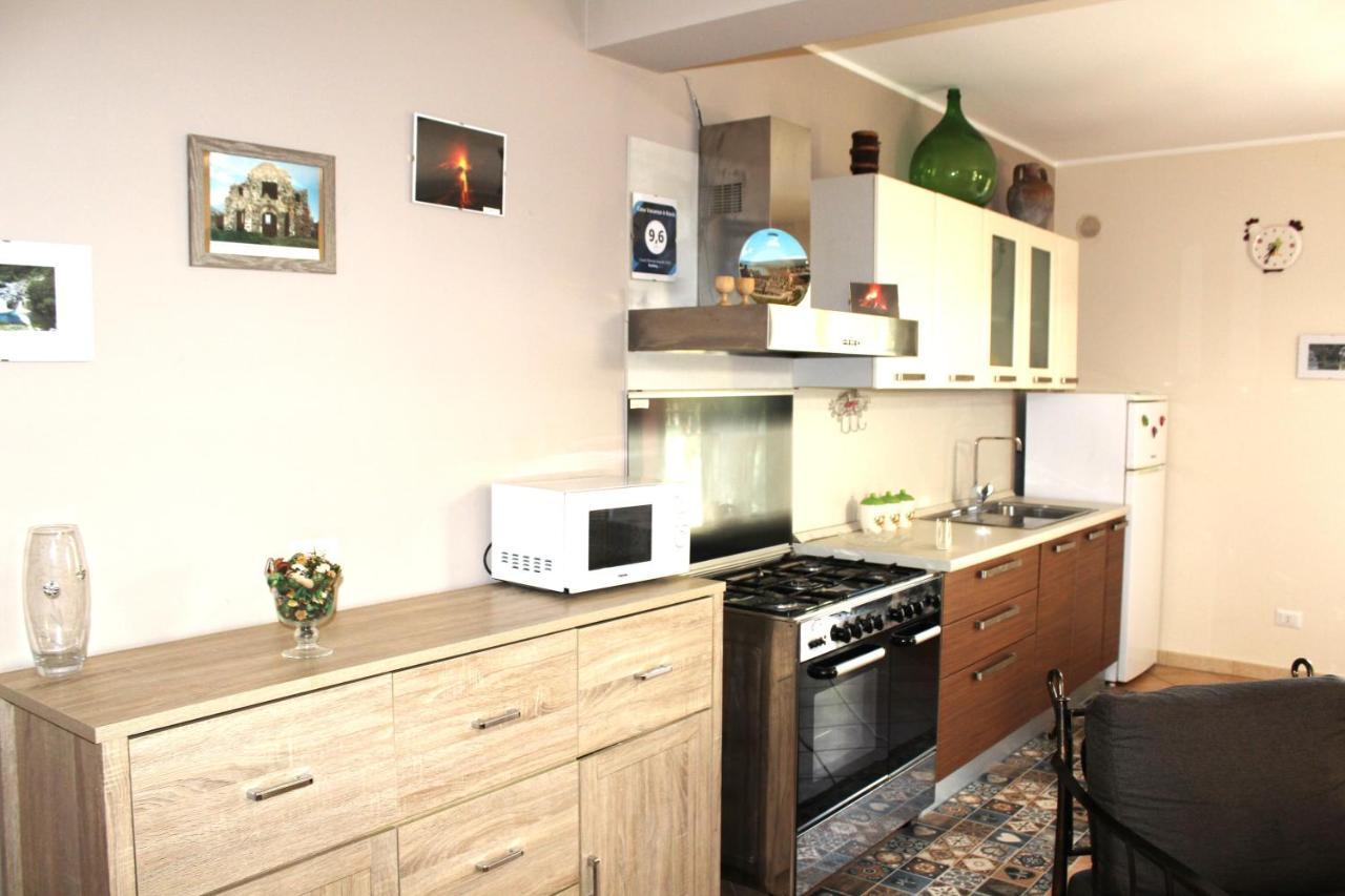 פרנקווילה די סיציליה Casa Vacanze A Rava מראה חיצוני תמונה