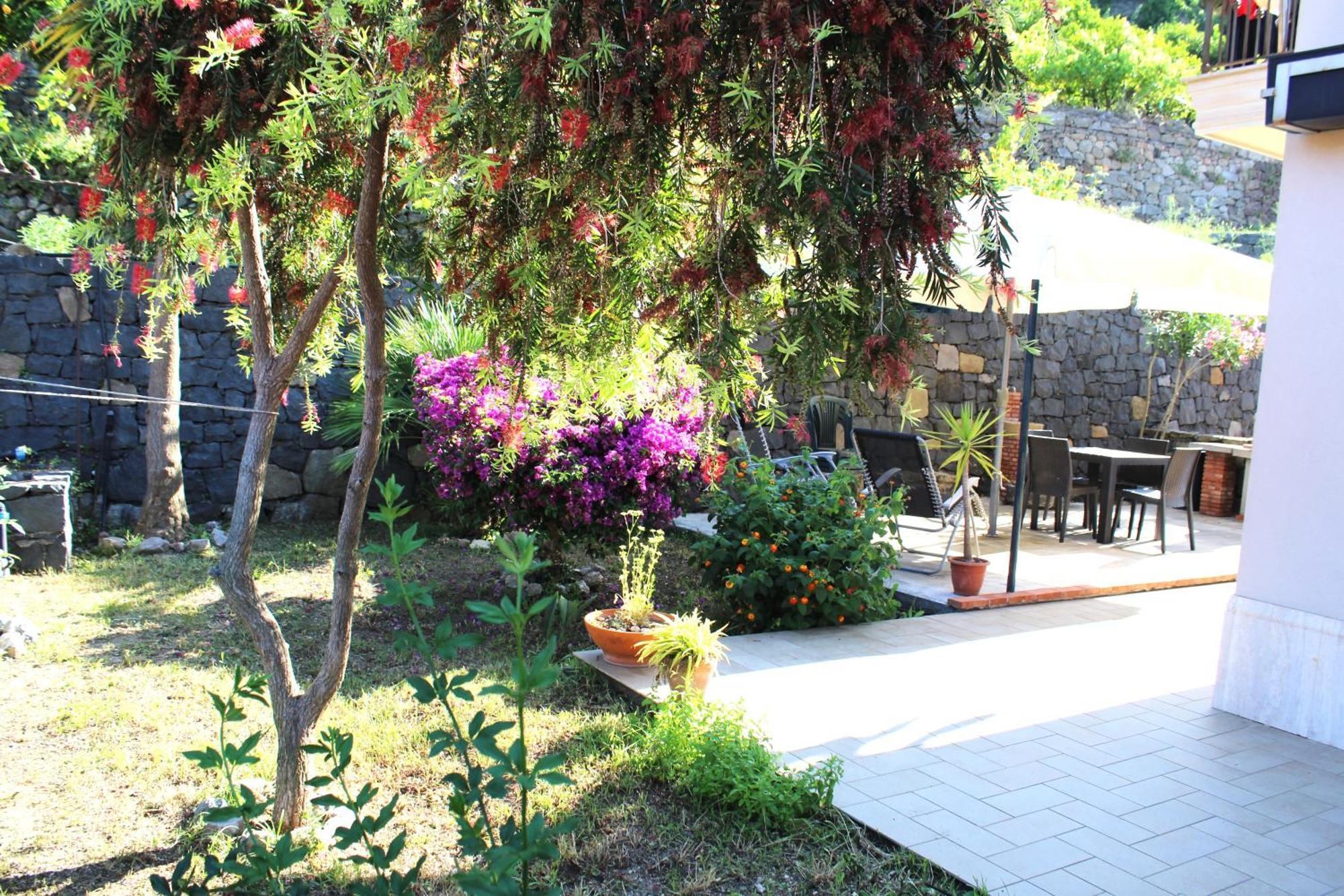 פרנקווילה די סיציליה Casa Vacanze A Rava מראה חיצוני תמונה